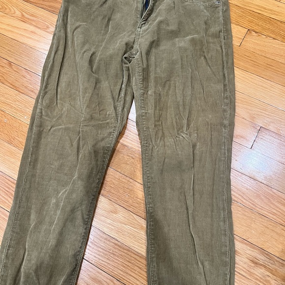 Women corduroy jeans - Picture 3 of 4